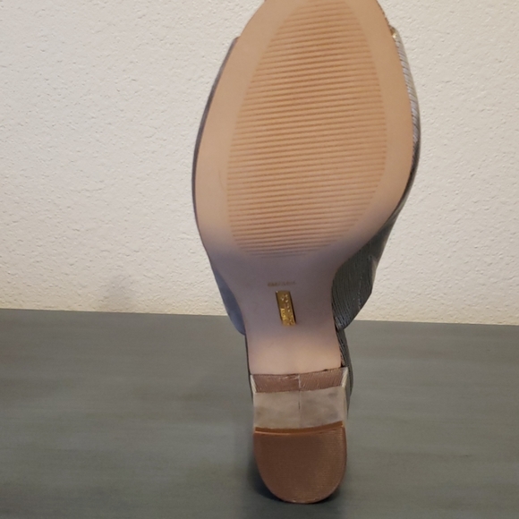Louise et Cie Kaycee Sandal - Picture 5 of 6